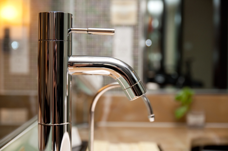 Sink Leaking Watton On Stone